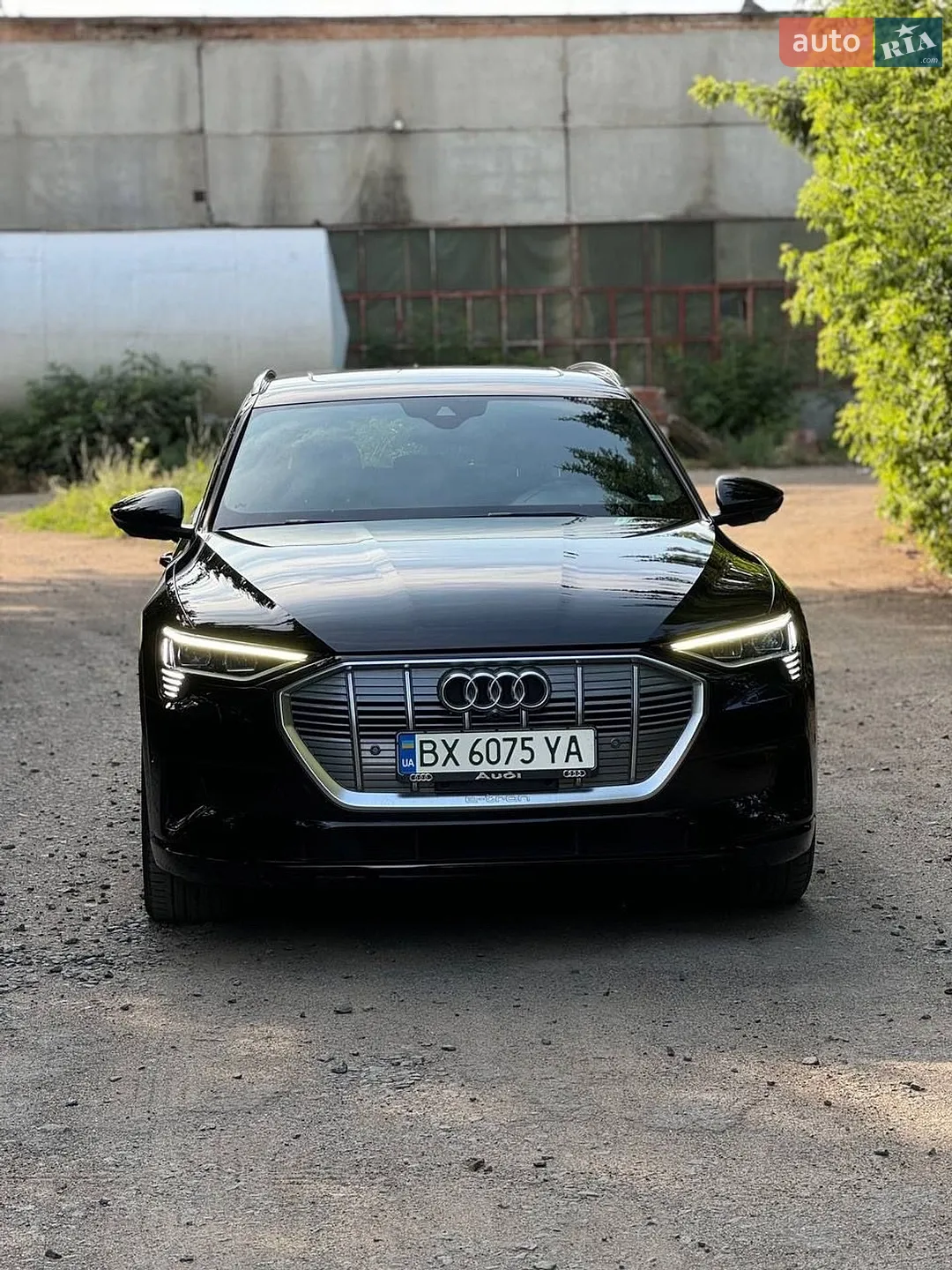 2021 Audi e-tron - мініатюра 3