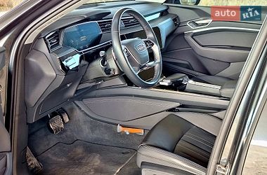 Позашляховик / Кросовер Audi e-tron 2019 в Тернополі
