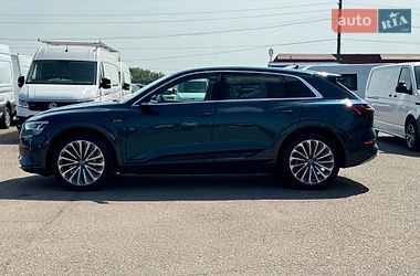 Позашляховик / Кросовер Audi e-tron 2019 в Києві