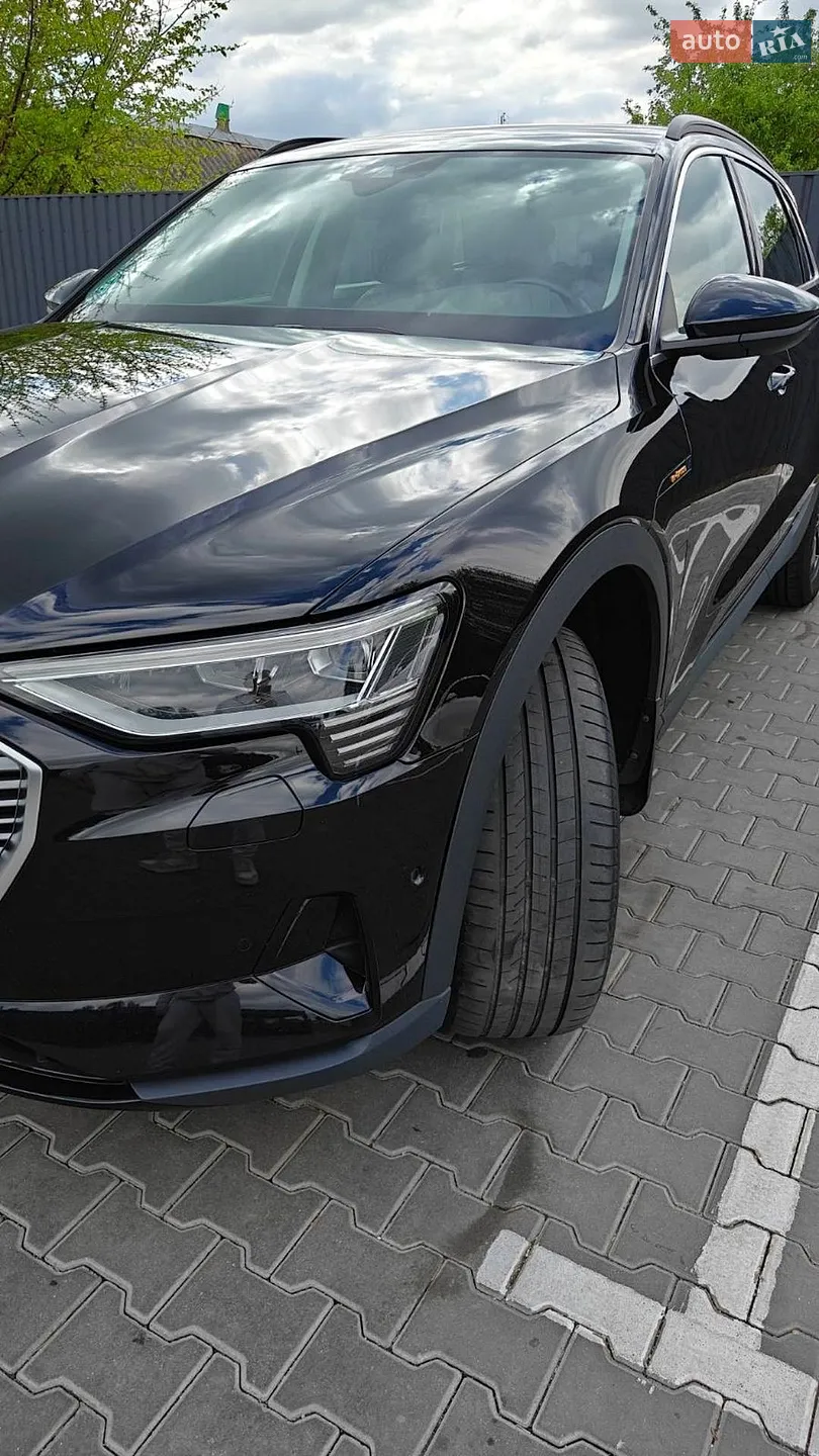 2021 Audi e-tron - мініатюра 10