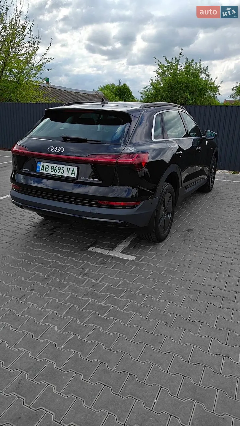 2021 Audi e-tron - мініатюра 8