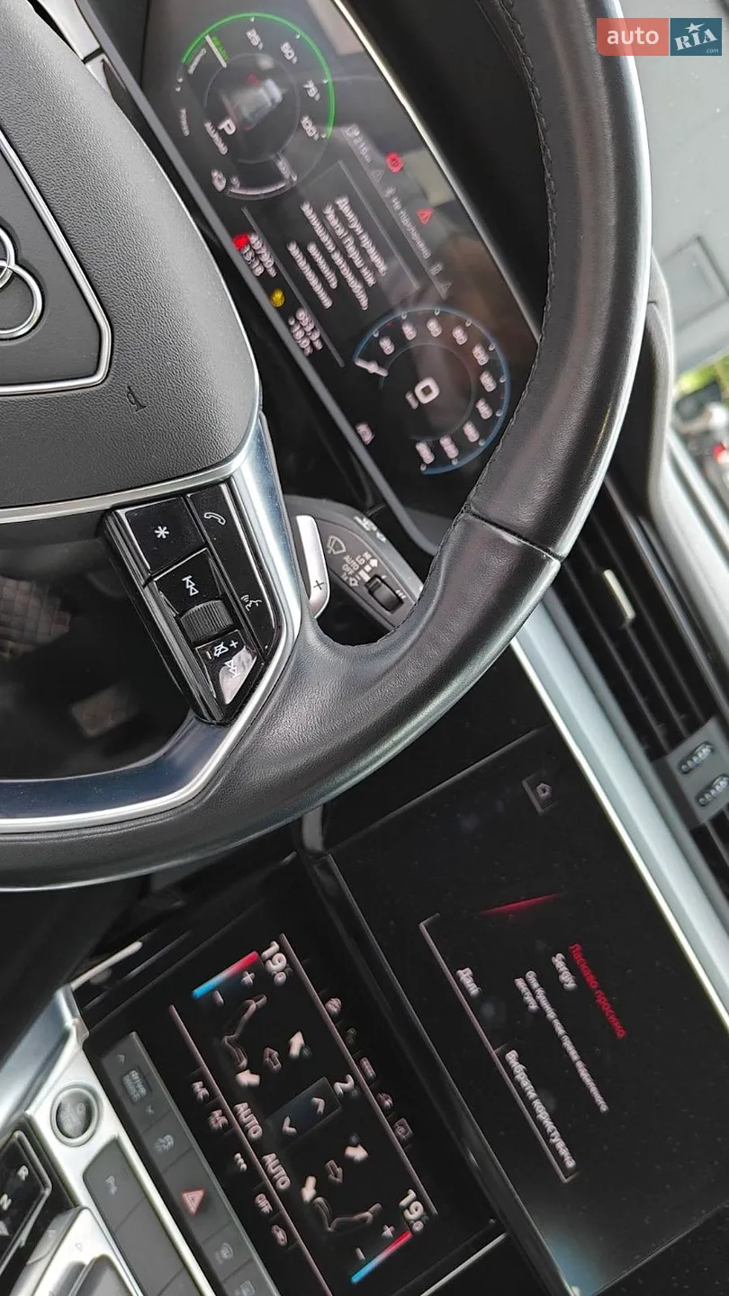 2021 Audi e-tron - мініатюра 26