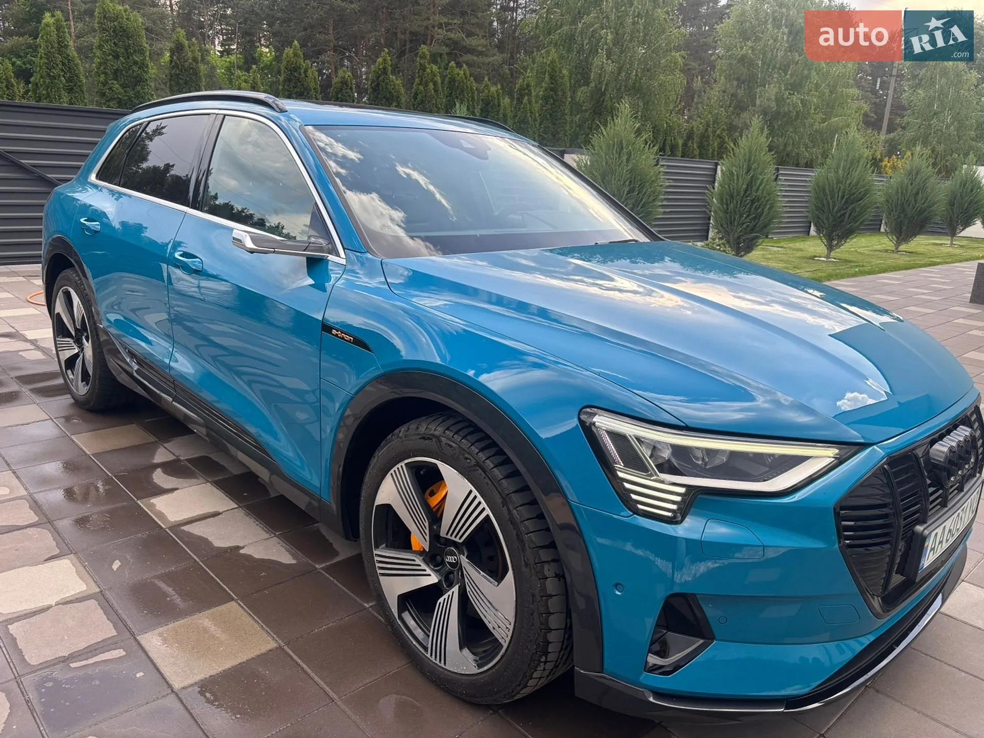 2019 Audi e-tron - мініатюра 3