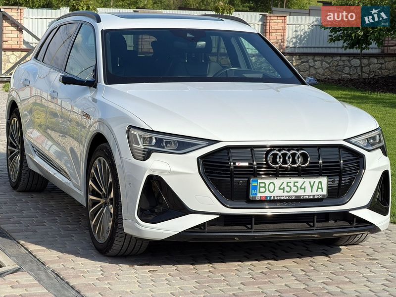 Audi e-tron 2021