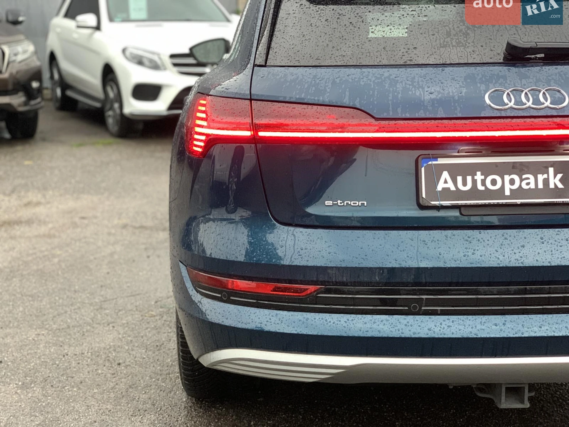 2019 Audi e-tron - мініатюра 14