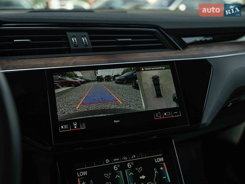 Внедорожник / Кроссовер Audi e-tron 2022 в Черновцах