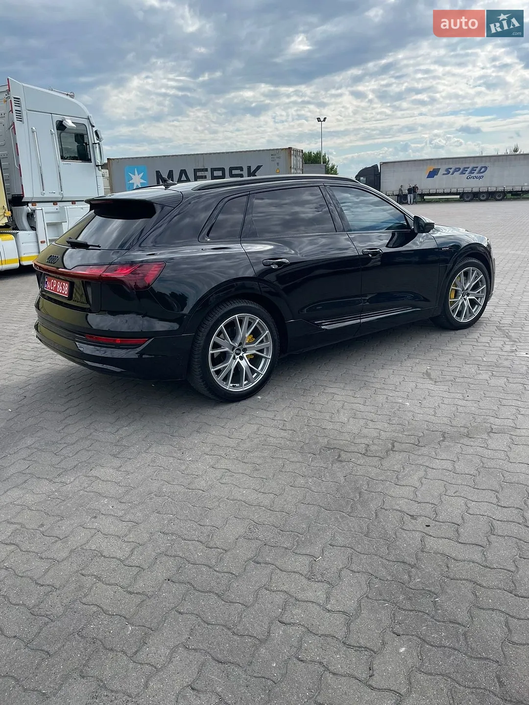 2020 Audi e-tron - мініатюра 5