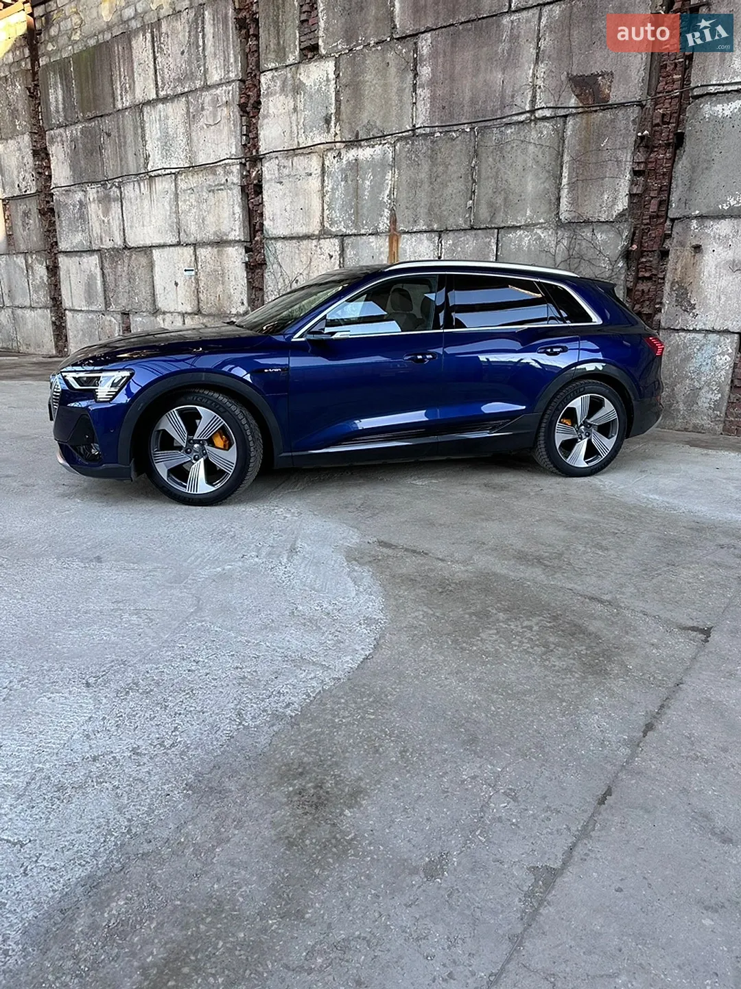 2020 Audi e-tron - мініатюра 8