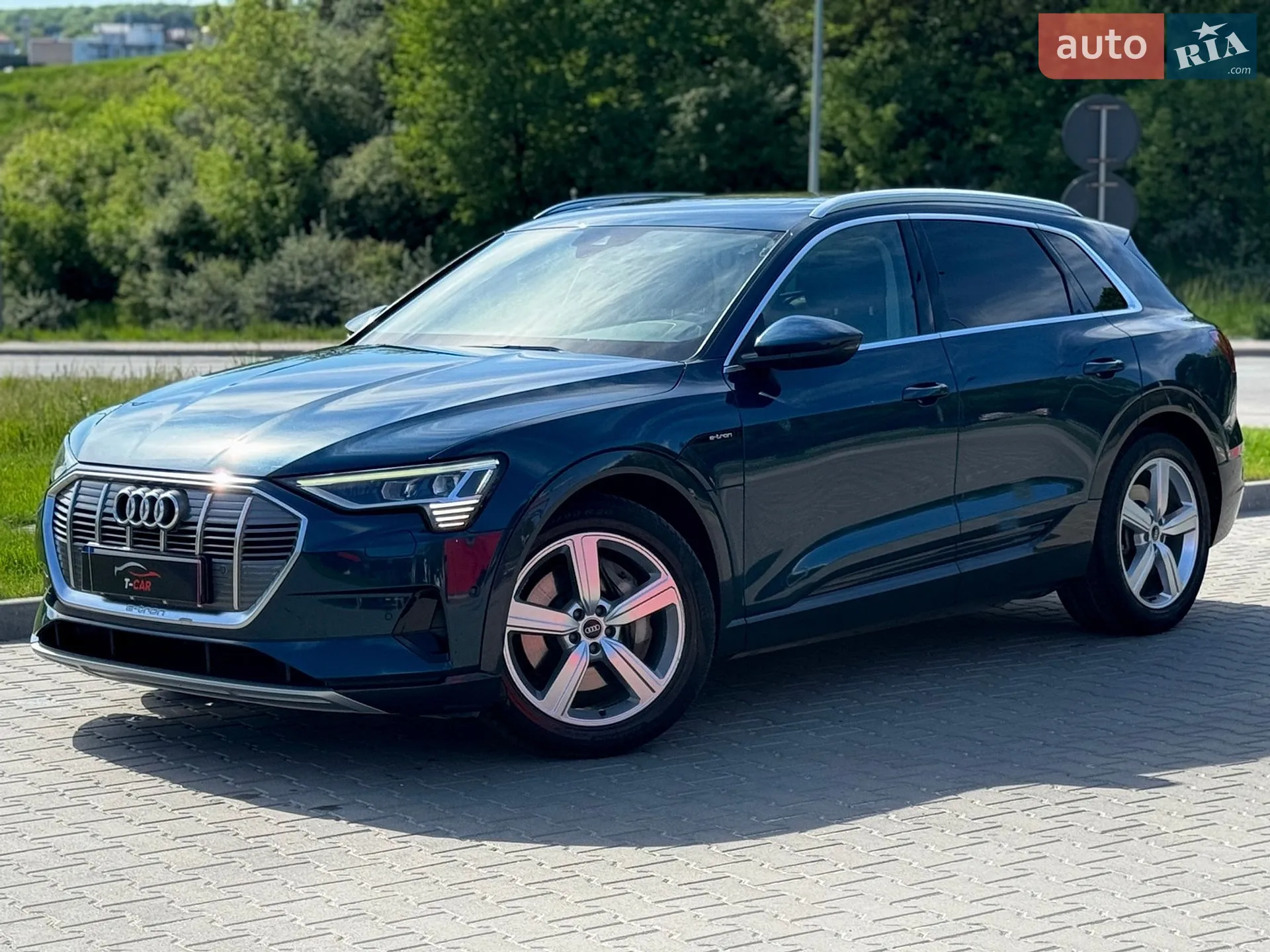 2021 Audi e-tron - мініатюра 7