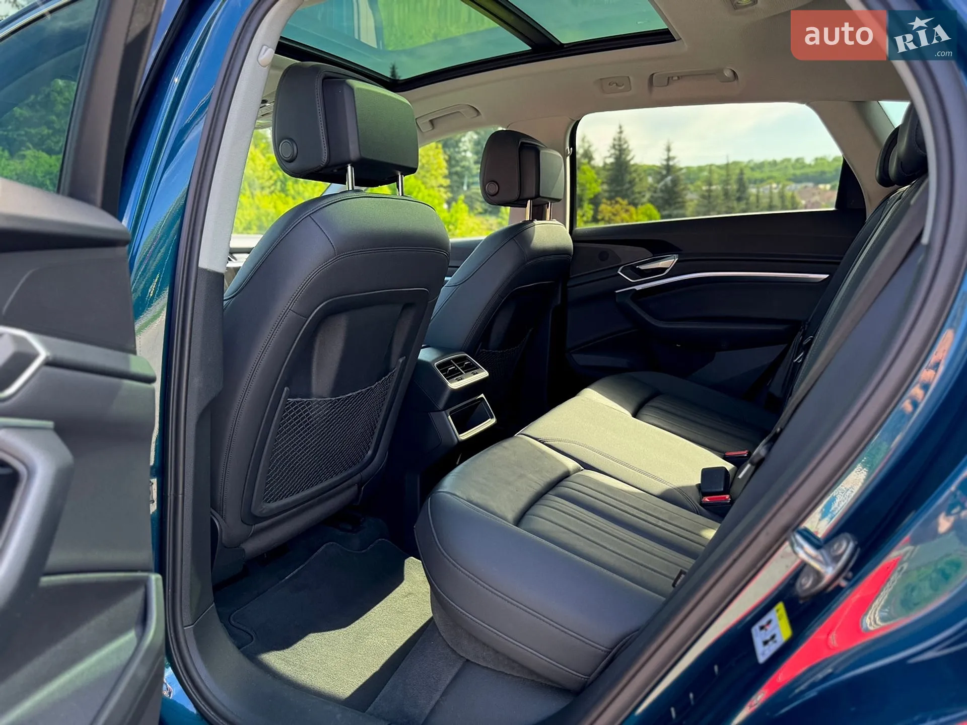 2021 Audi e-tron - мініатюра 17