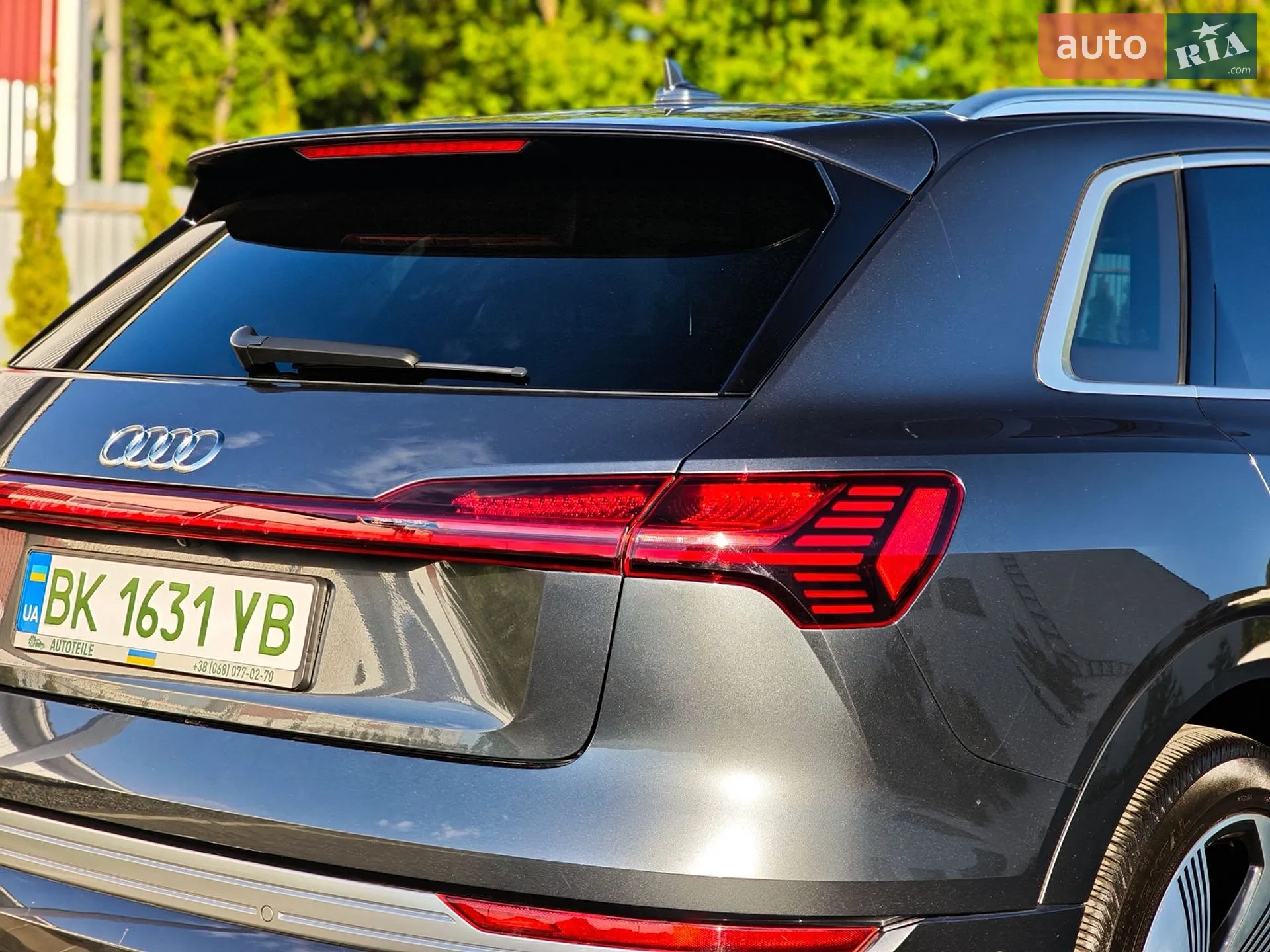 2019 Audi e-tron - мініатюра 8