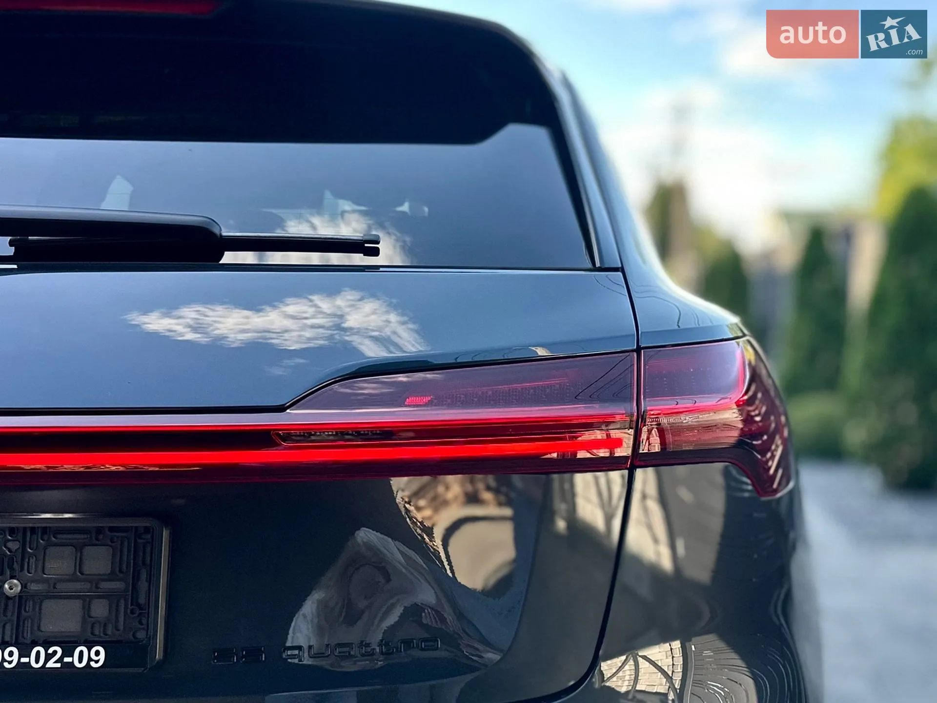 2020 Audi e-tron - мініатюра 36