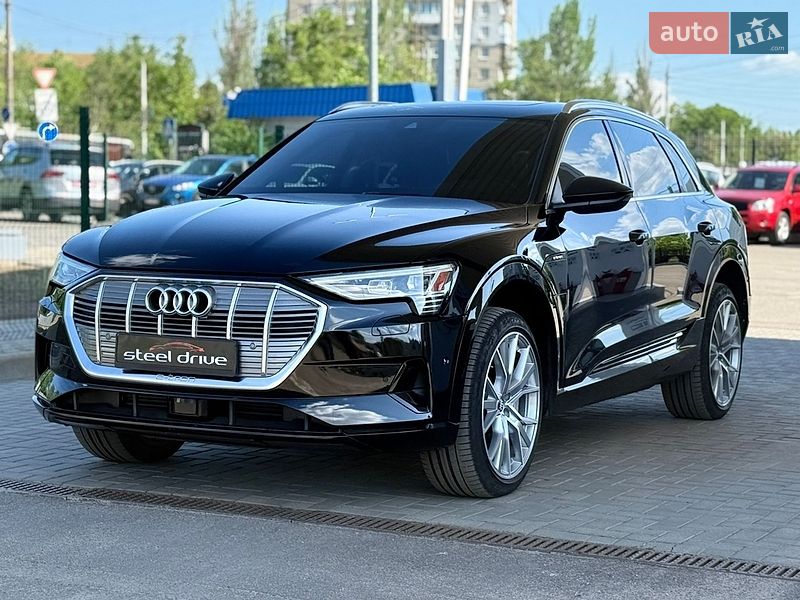 Audi e-tron 2019