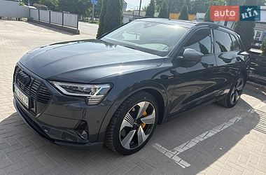Внедорожник / Кроссовер Audi e-tron 2021 в Каменец-Подольском