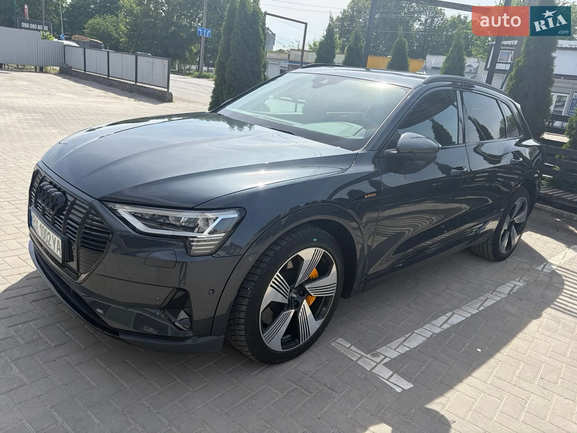2021 Audi e-tron - фото 1