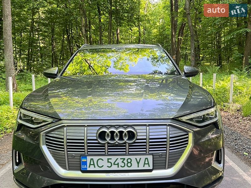 Внедорожник / Кроссовер Audi e-tron 2019 в Луцке