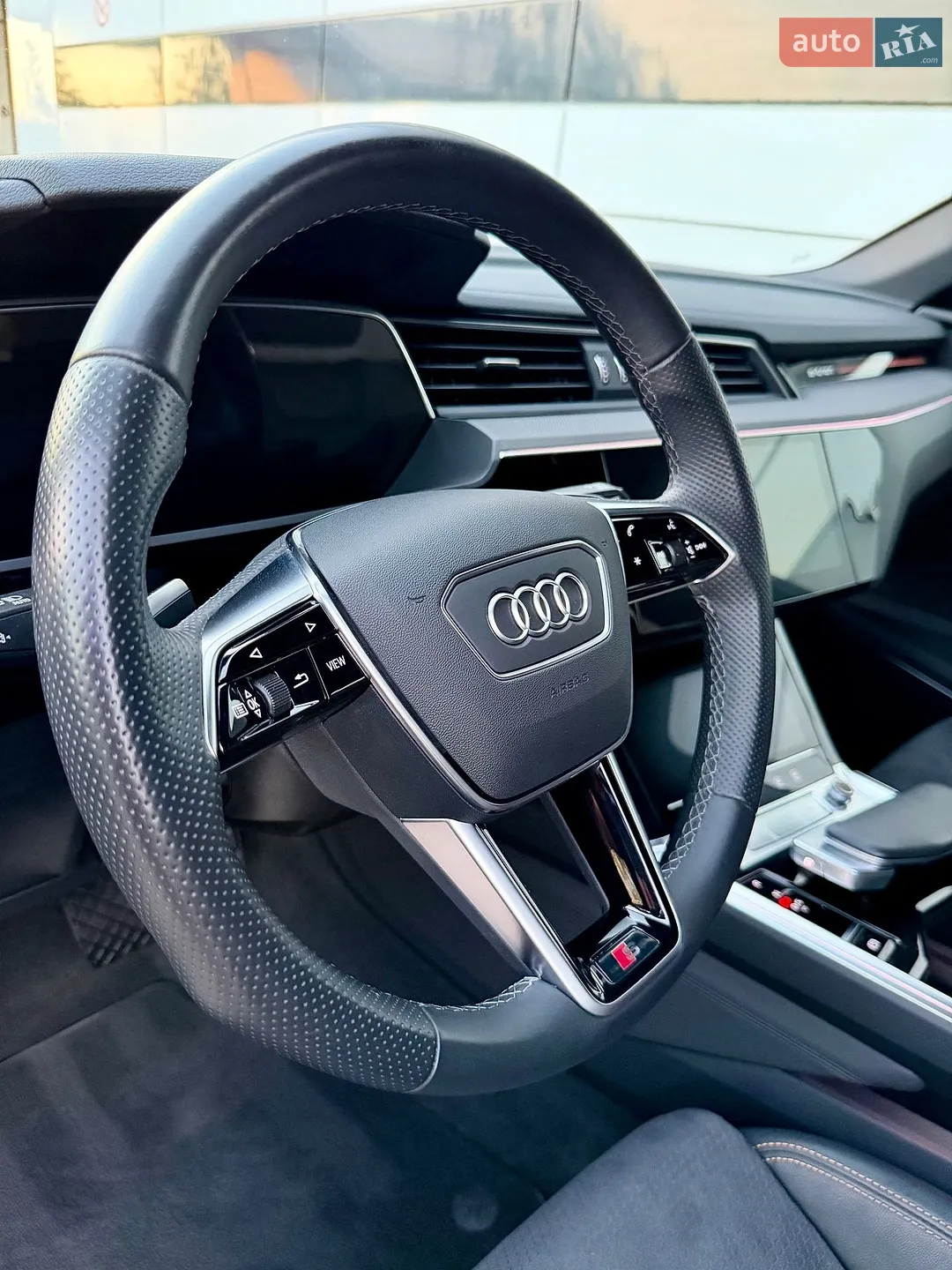 2022 Audi e-tron - мініатюра 39