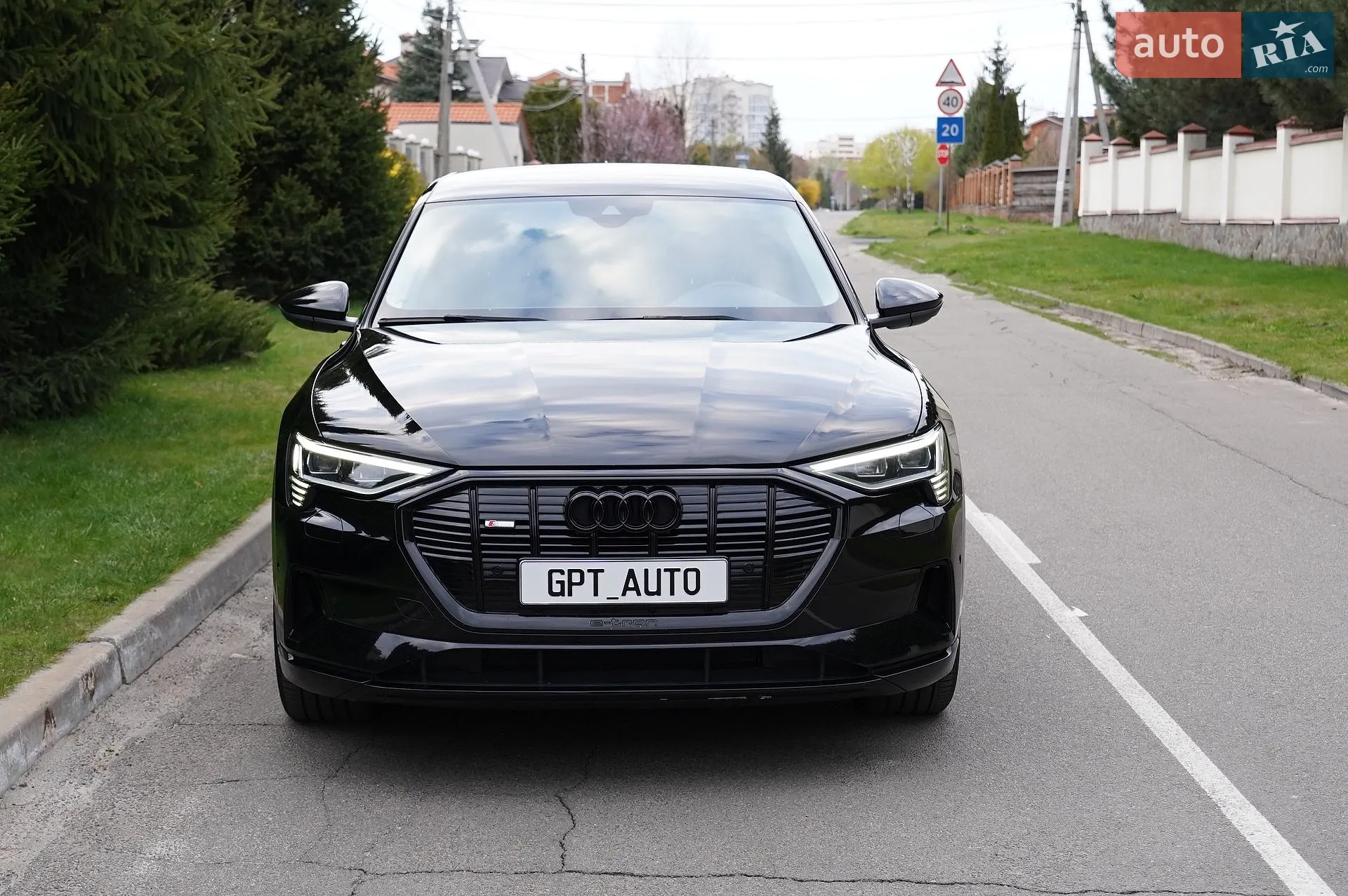 2022 Audi e-tron - мініатюра 11