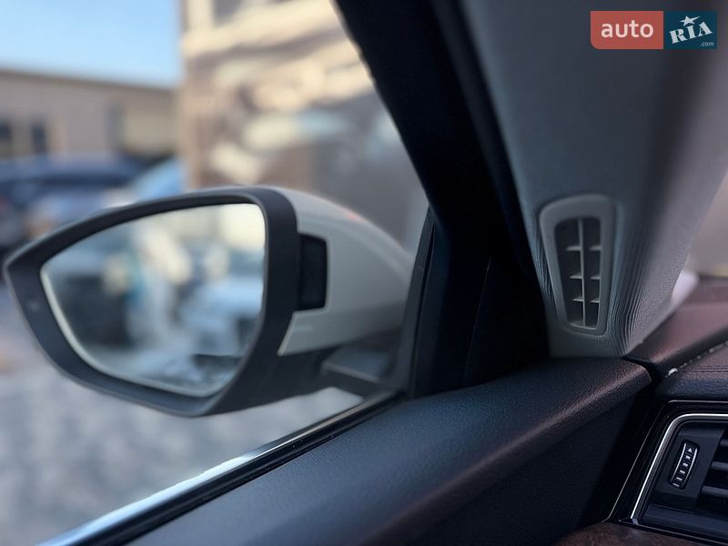 Внедорожник / Кроссовер Audi e-tron 2019 в Львове