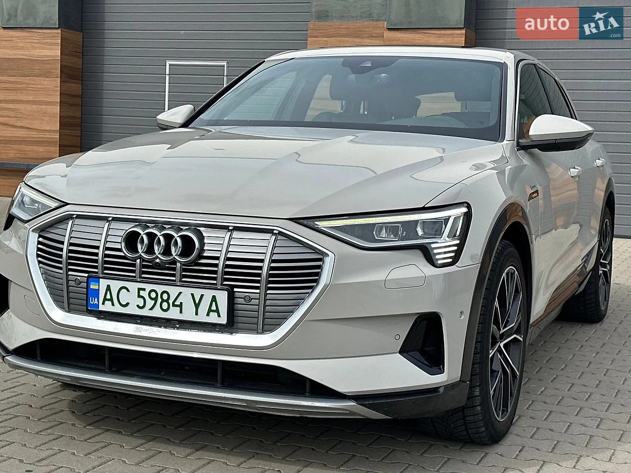 2019 Audi e-tron - мініатюра 44