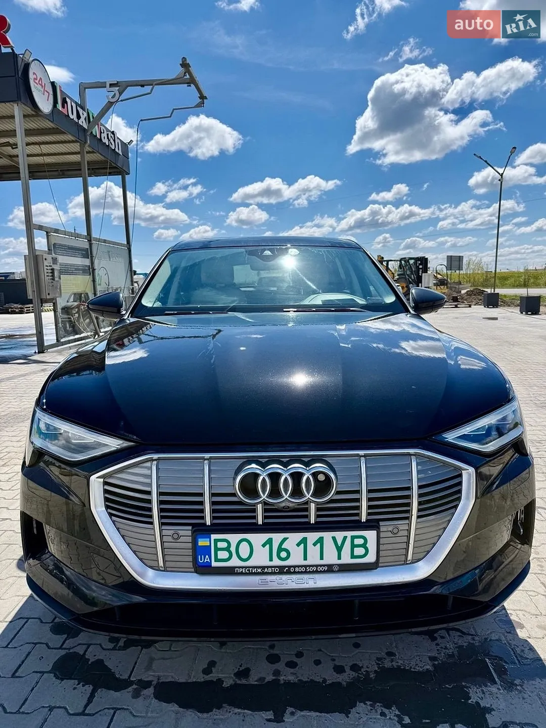 Audi e-tron 2019 VIN WAUZZZGE6KB013424 фото оголошення 27 з 39