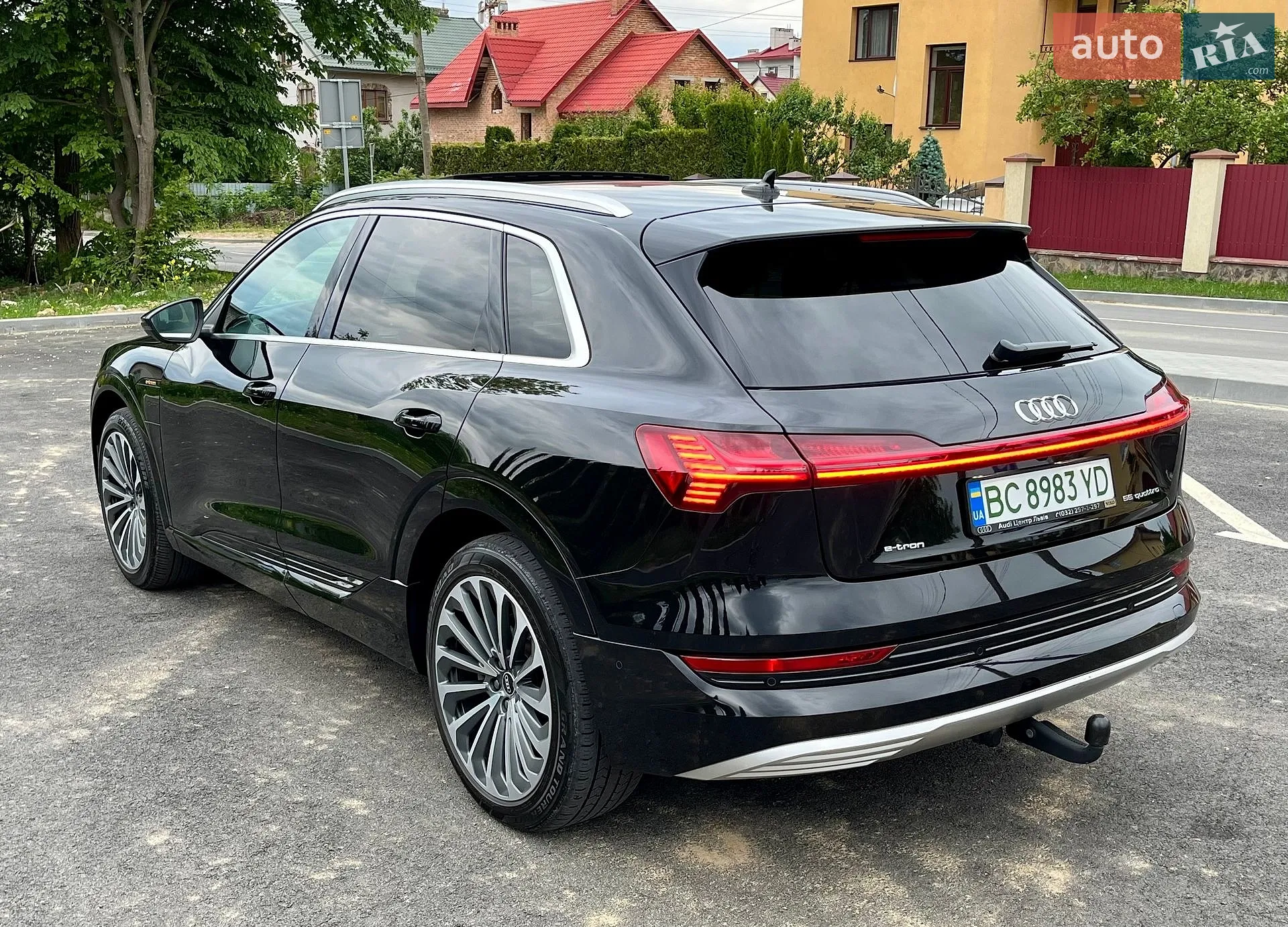 2020 Audi e-tron - мініатюра 13
