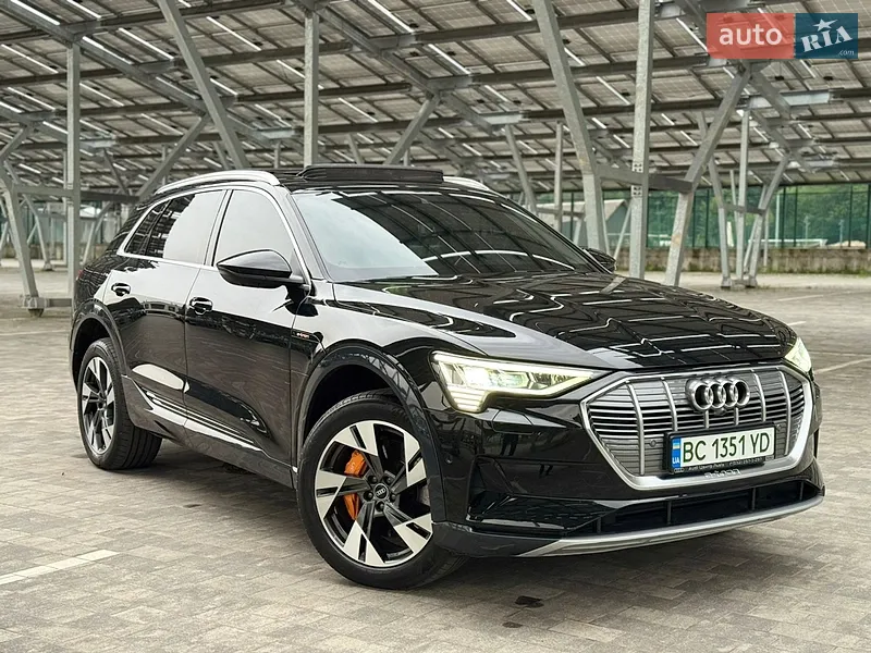 Audi e-tron 2022 VIN WAUZZZGE8NB031606 фото оголошення 2 з 68