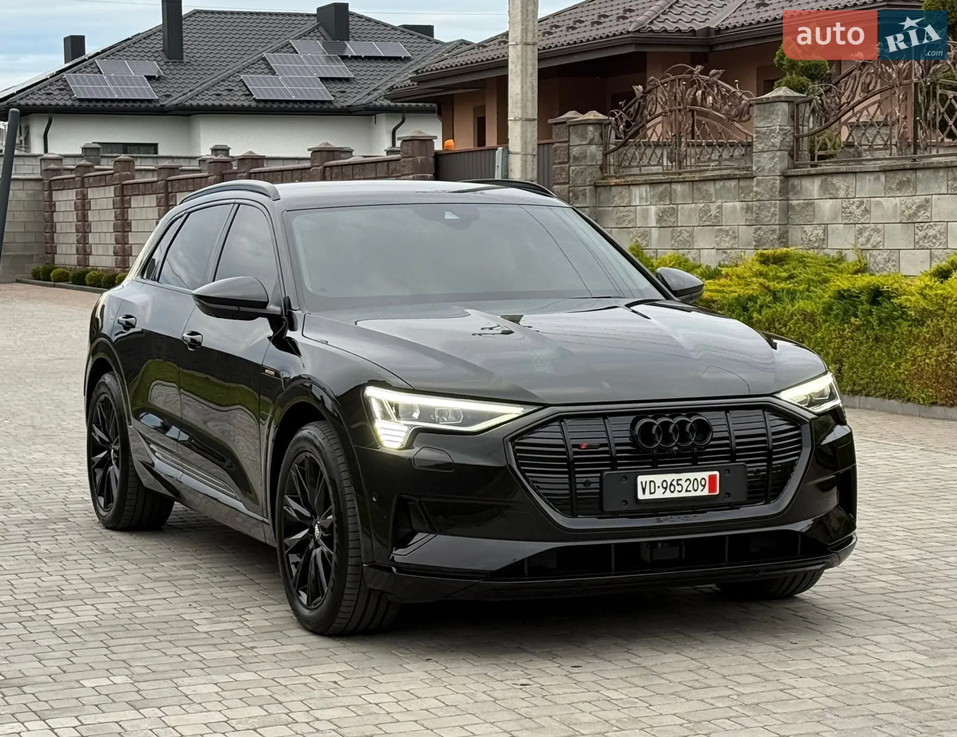 2019 Audi e-tron - мініатюра 5