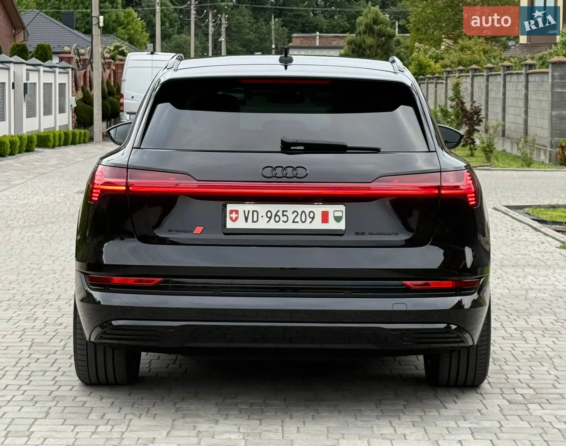2019 Audi e-tron - мініатюра 23