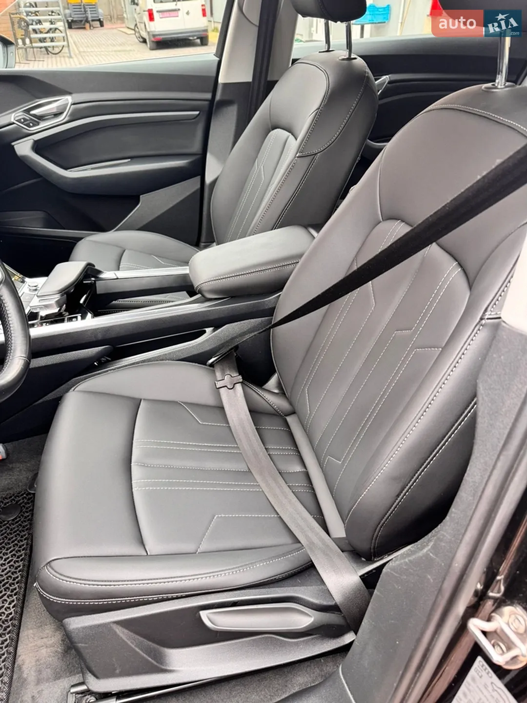 2019 Audi e-tron - мініатюра 15