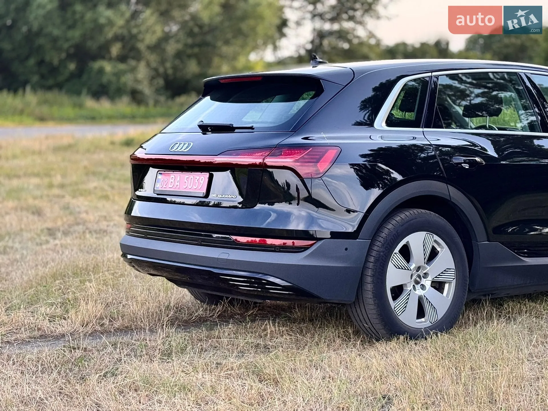 2019 Audi e-tron - мініатюра 26