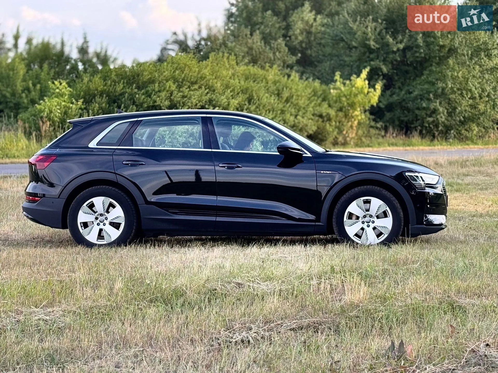 2019 Audi e-tron - мініатюра 31