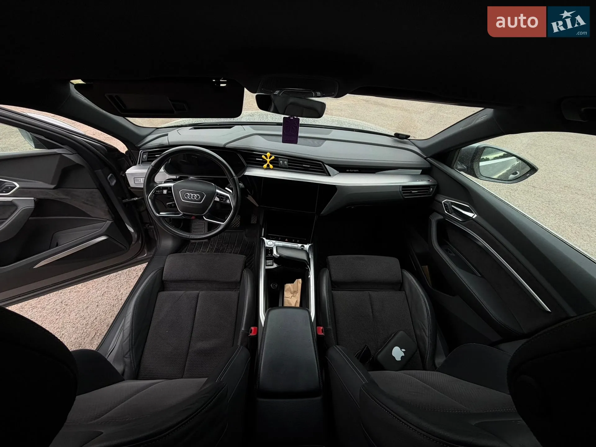 2019 Audi e-tron - мініатюра 19
