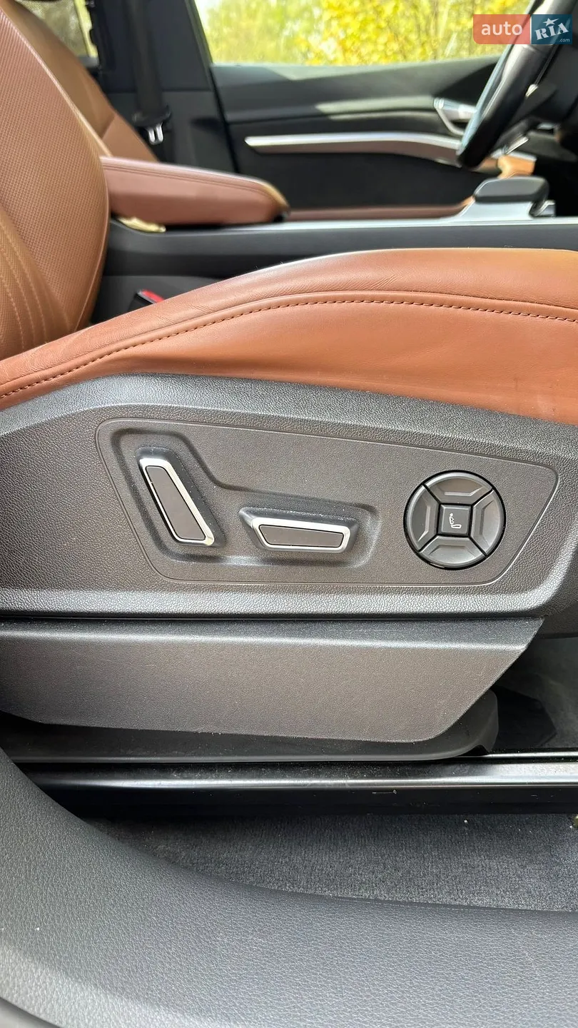 2019 Audi e-tron - мініатюра 17