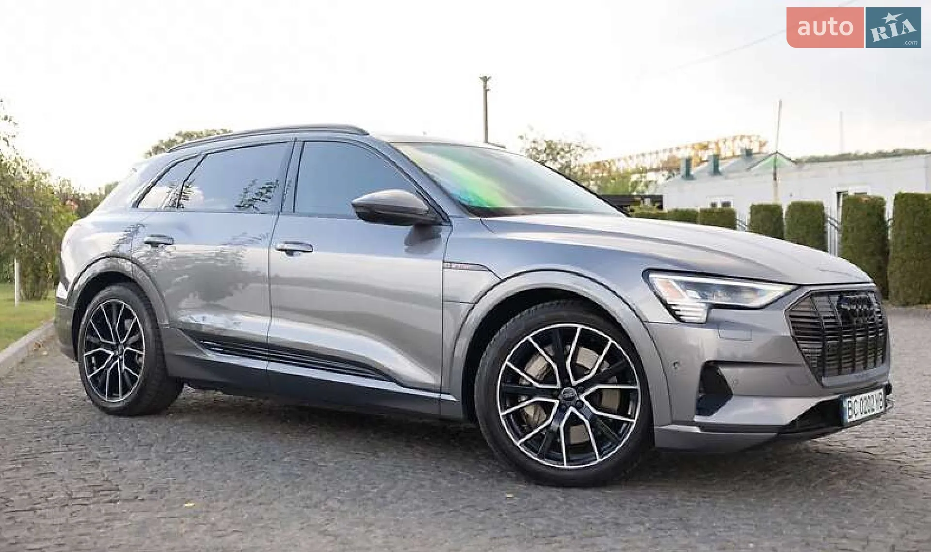2020 Audi e-tron - мініатюра 7