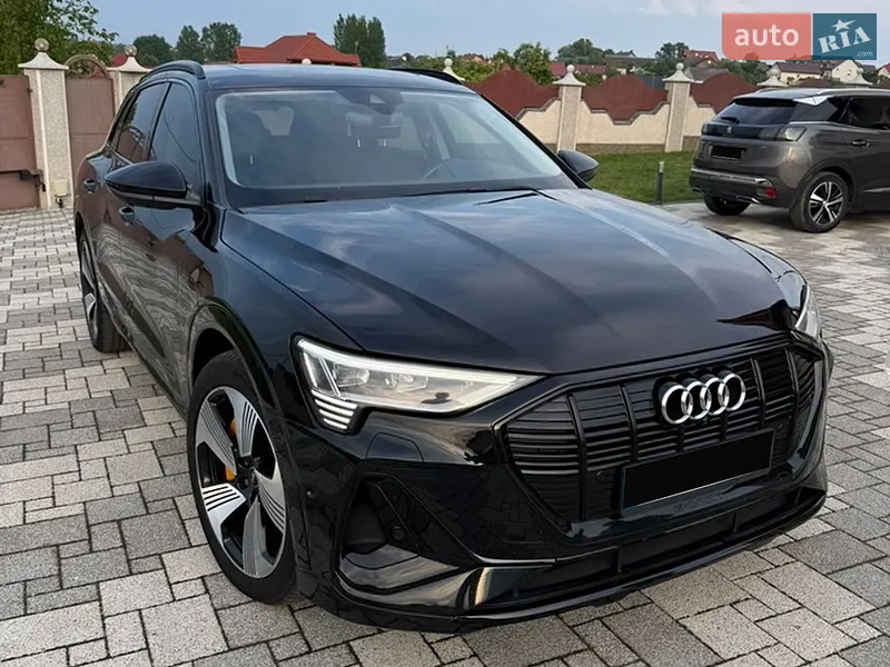 Audi e-tron 2022 VIN WAUZZZGE7NB031984 фото оголошення 27 з 52
