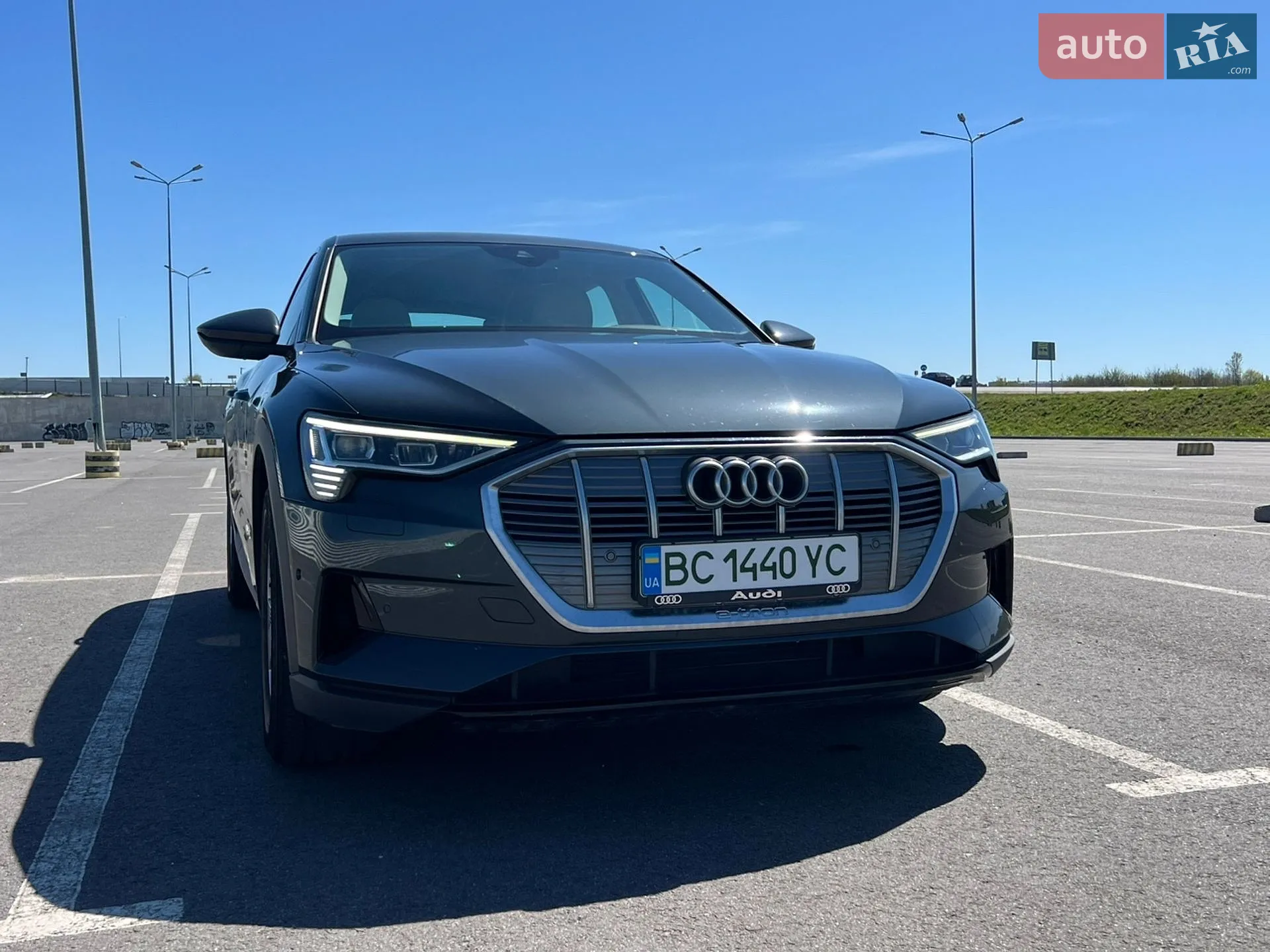 2020 Audi e-tron - фото 1