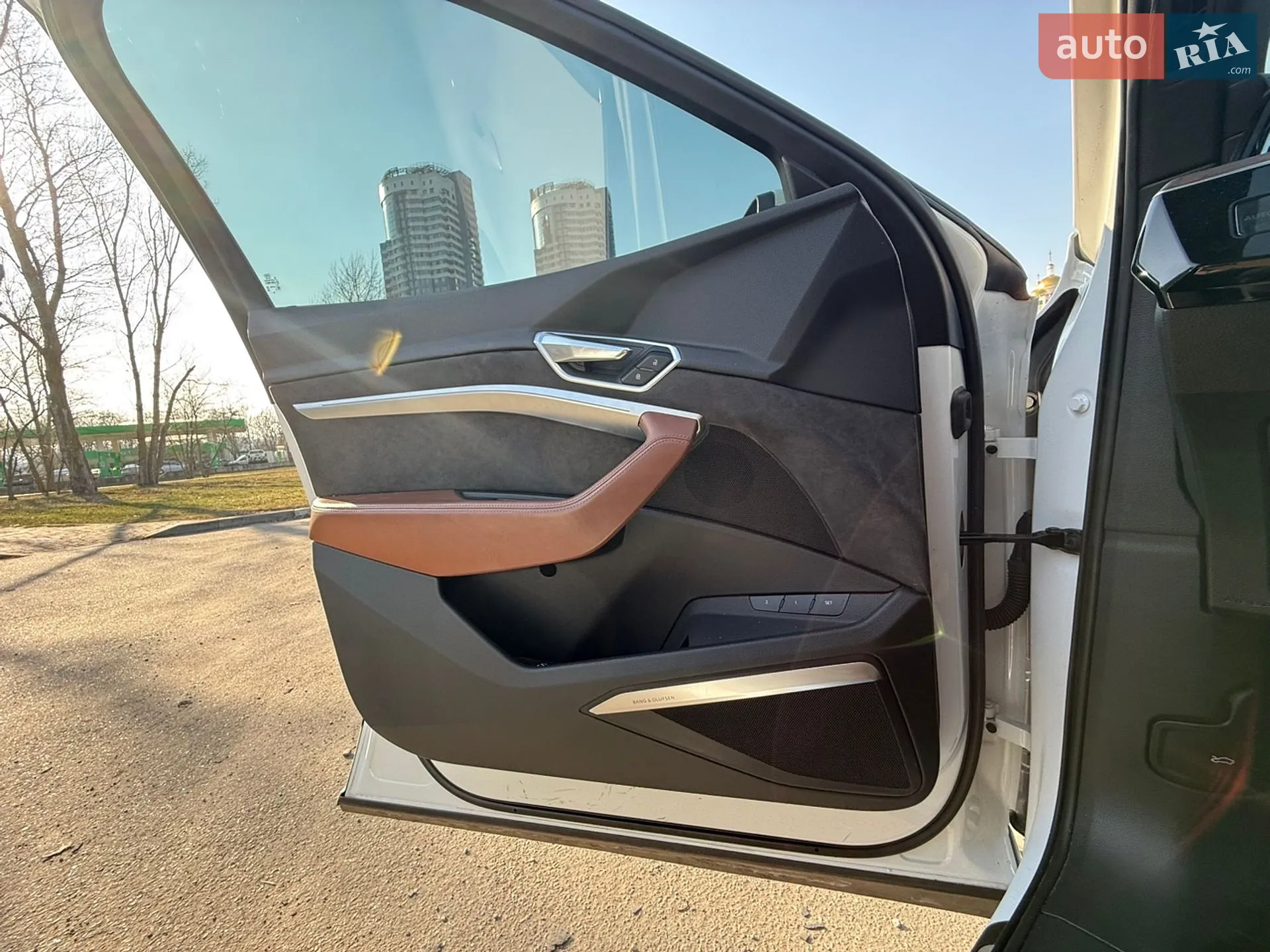 2019 Audi e-tron - мініатюра 7