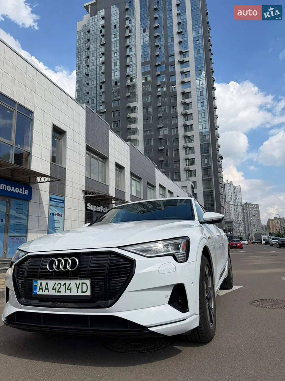 2021 Audi e-tron - мініатюра 16