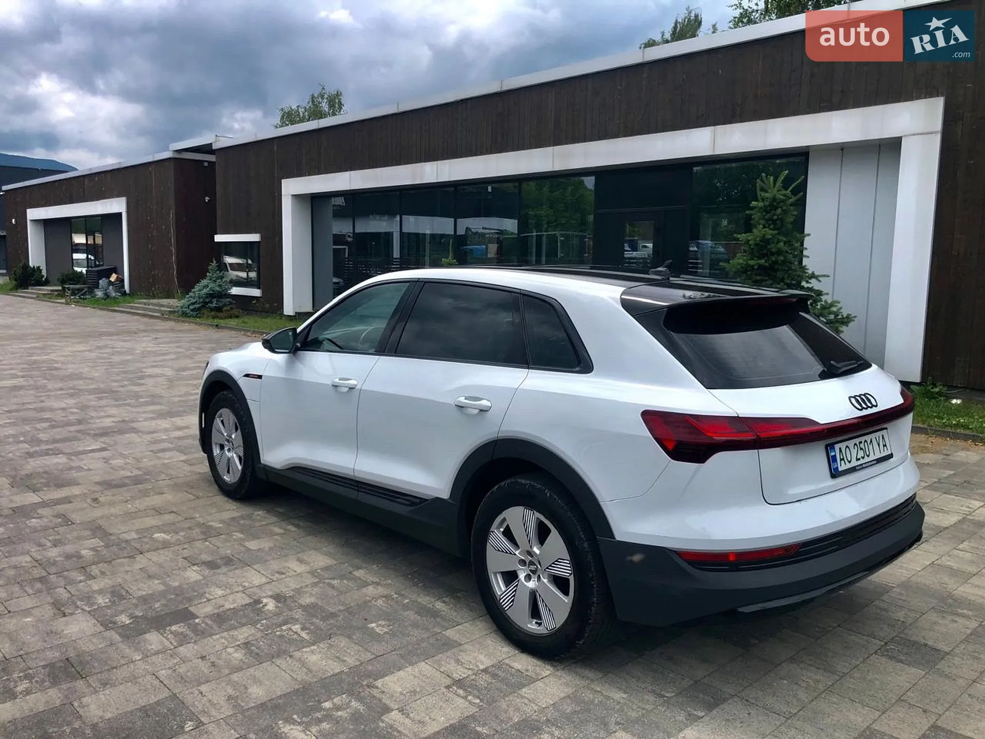 2019 Audi e-tron - мініатюра 48