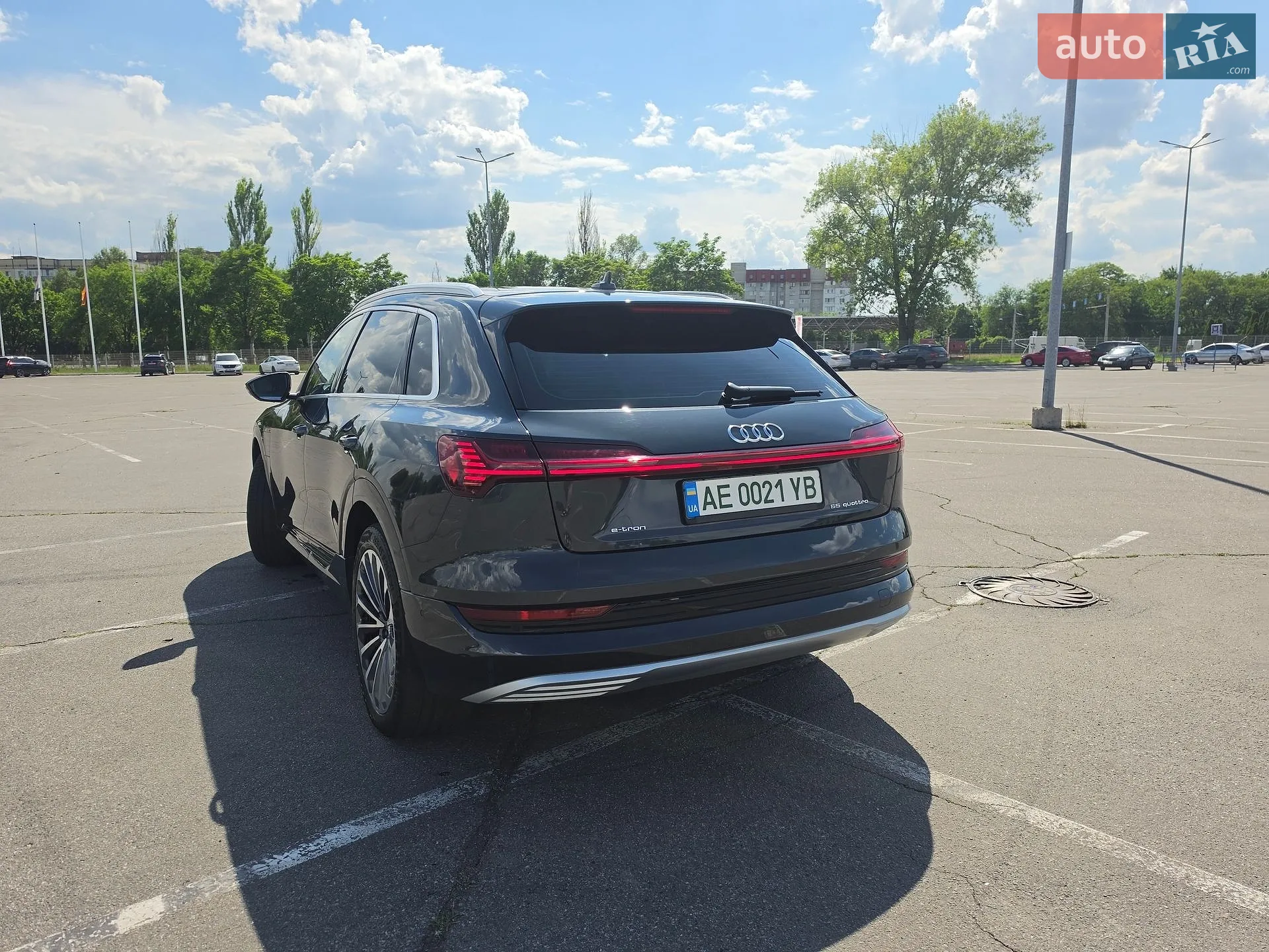2020 Audi e-tron - мініатюра 11