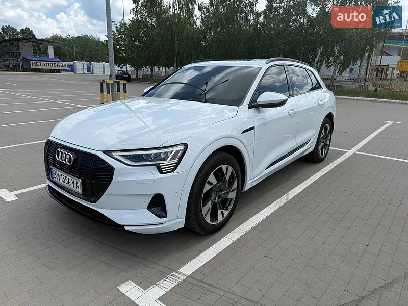 Audi e-tron