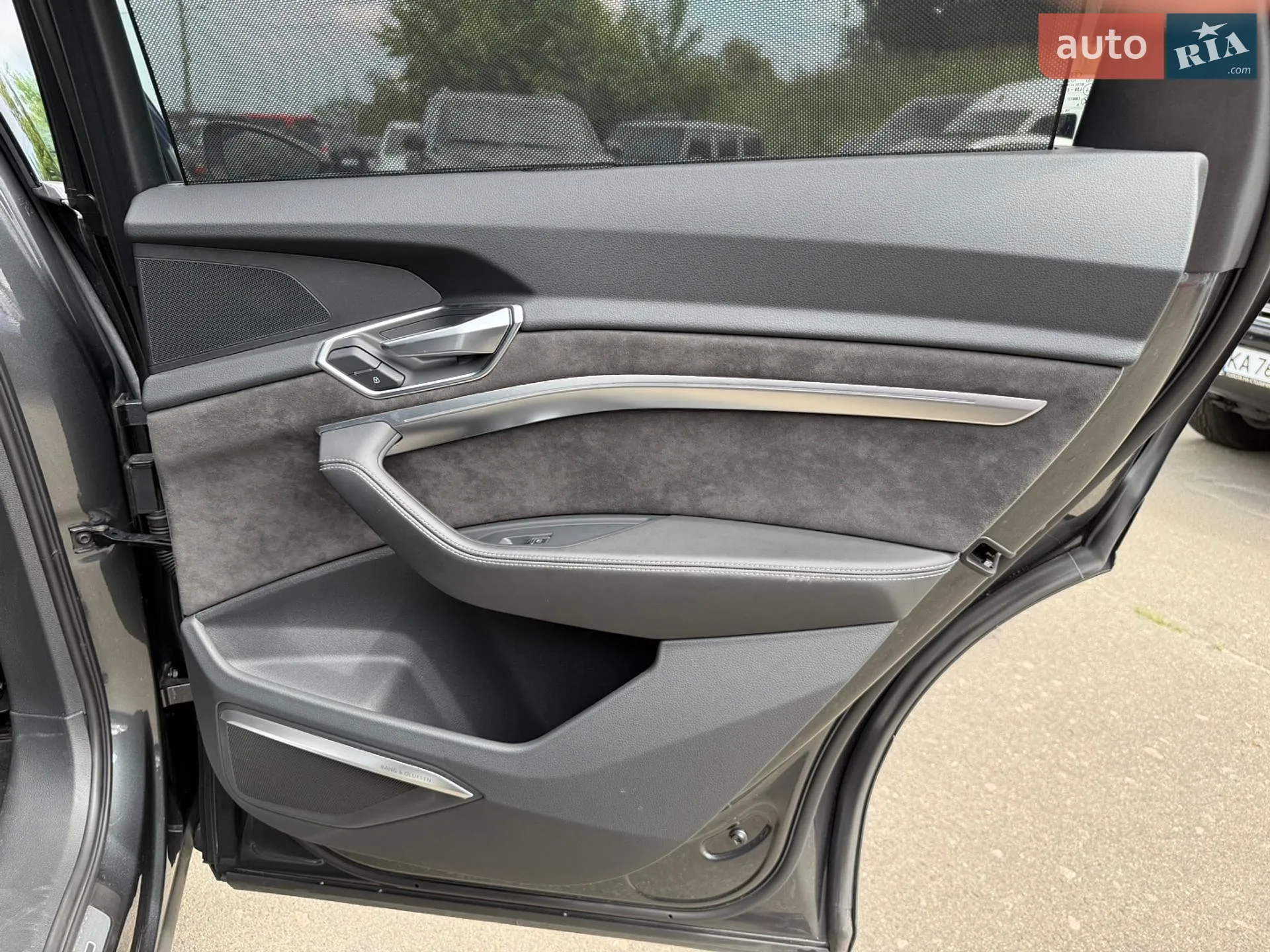 2019 Audi e-tron - мініатюра 26