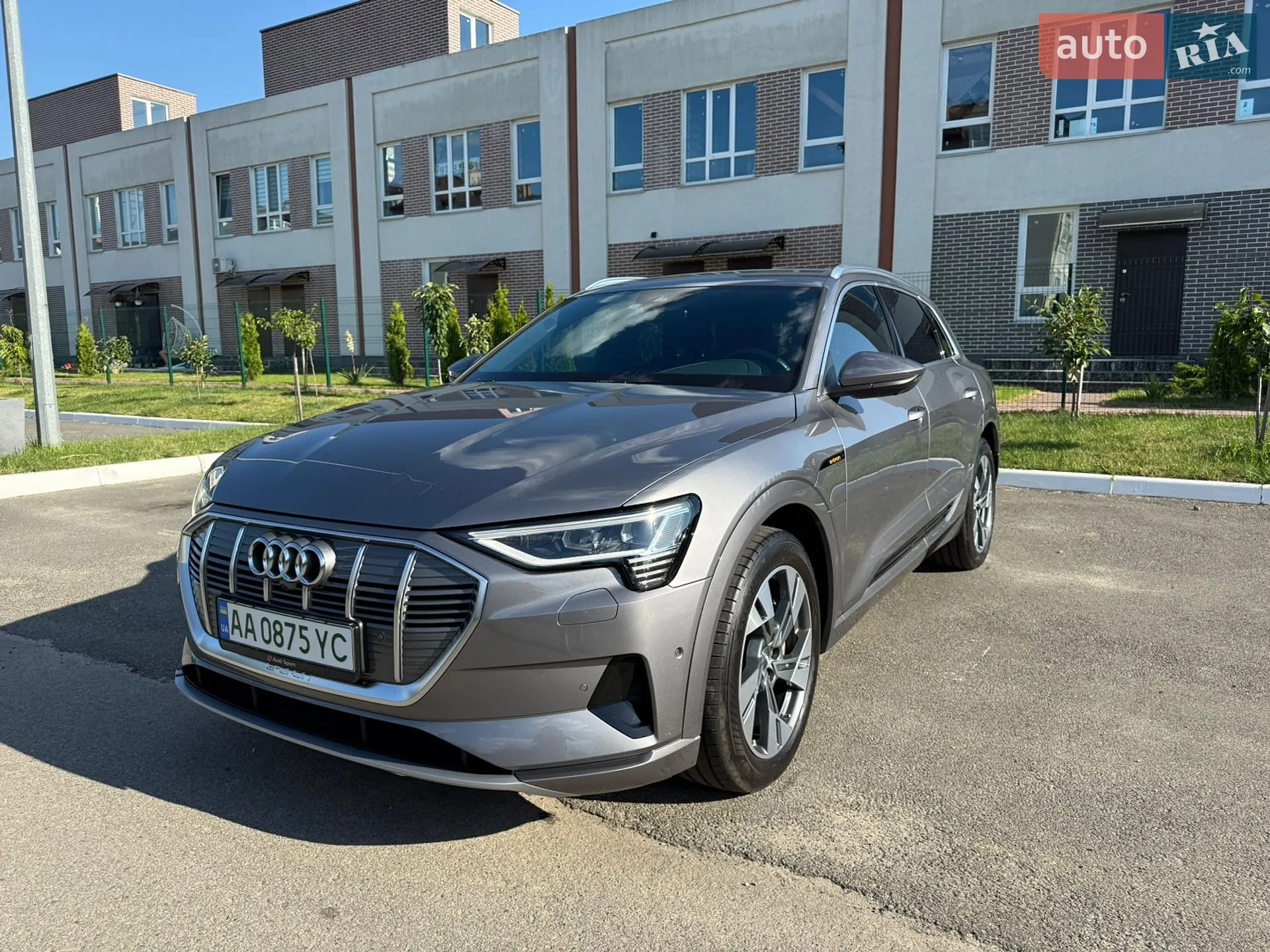 2020 Audi e-tron - мініатюра 6
