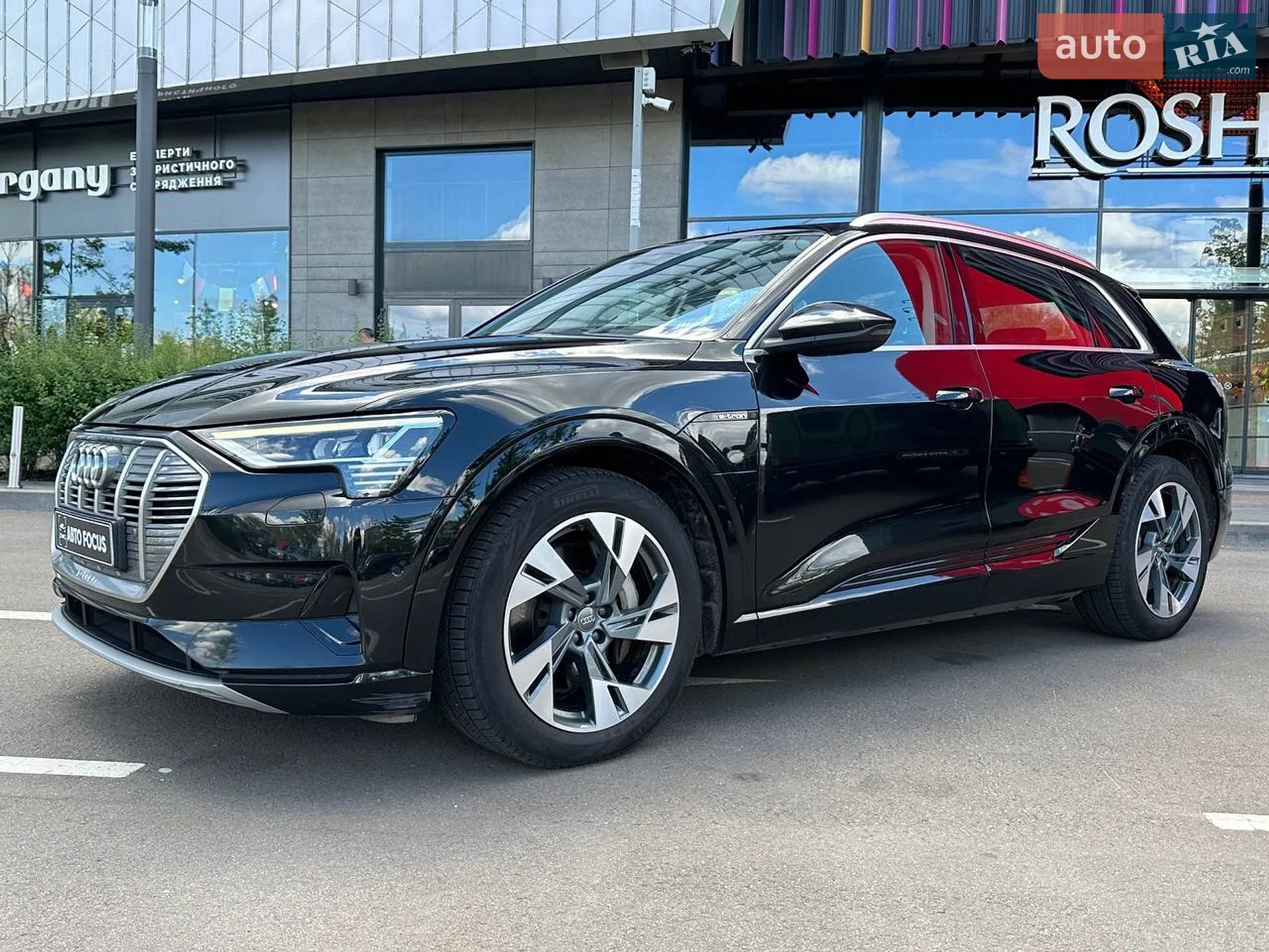 2019 Audi e-tron - мініатюра 3
