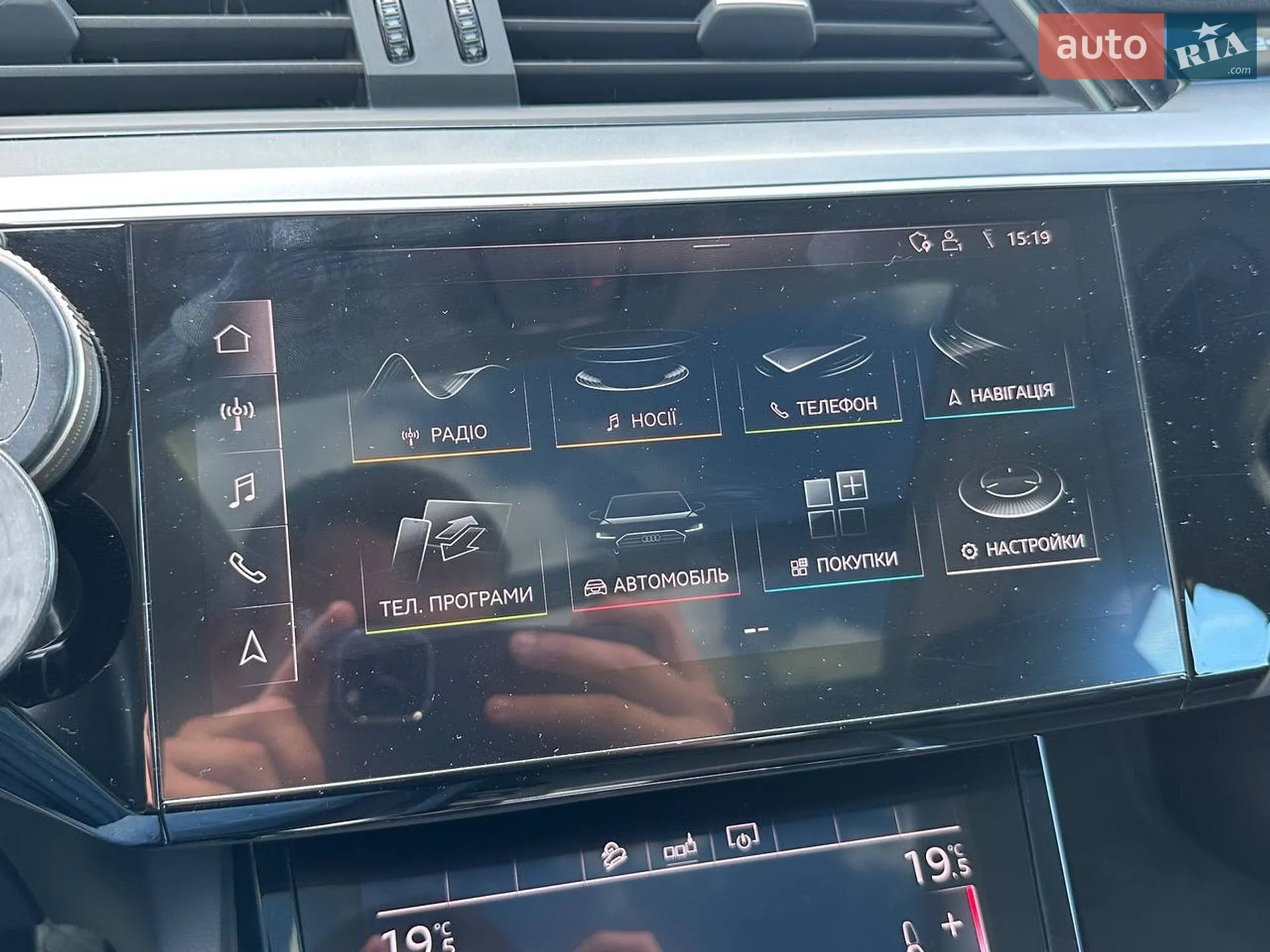 2019 Audi e-tron - мініатюра 16