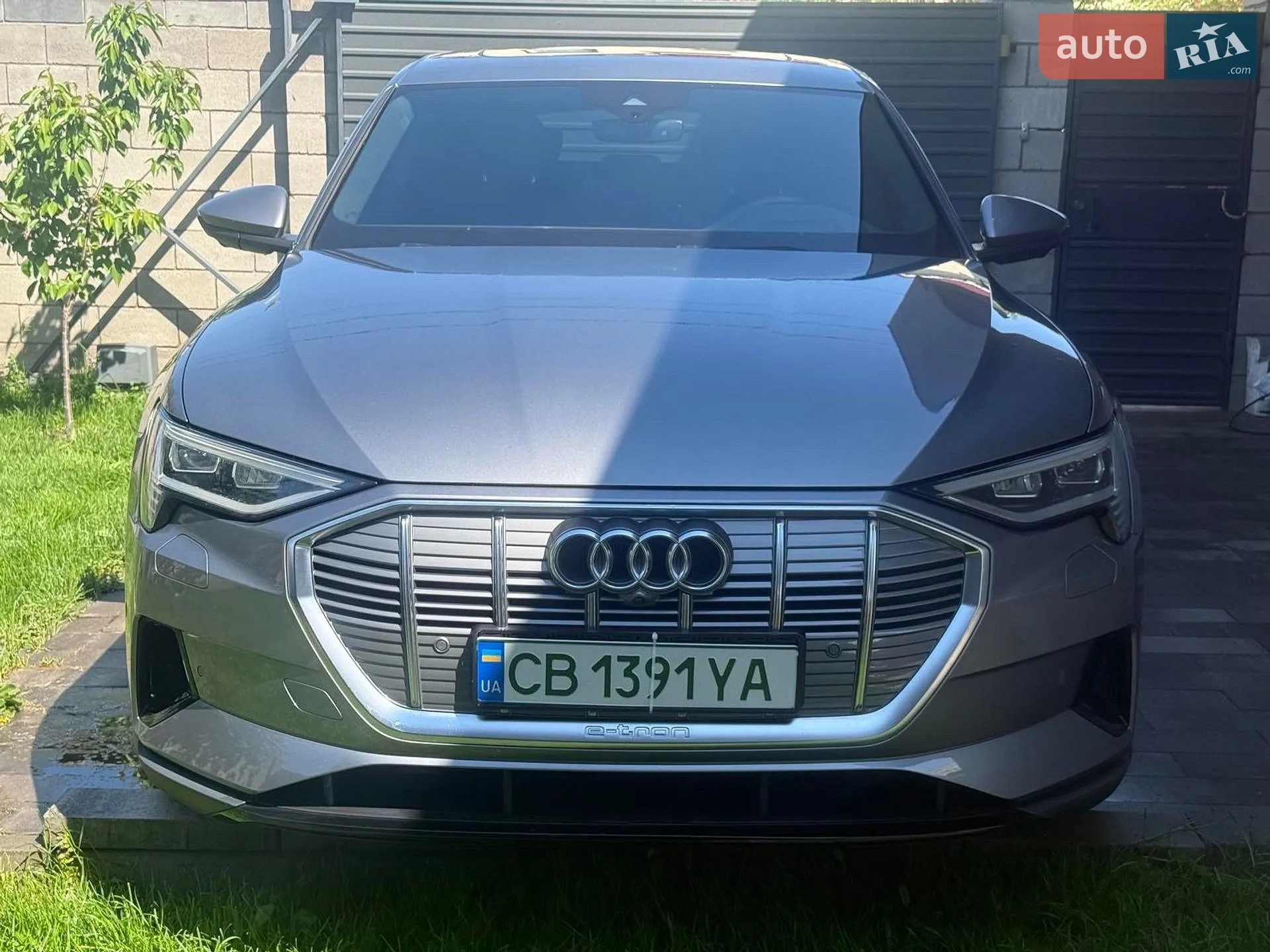 2020 Audi e-tron - фото 1