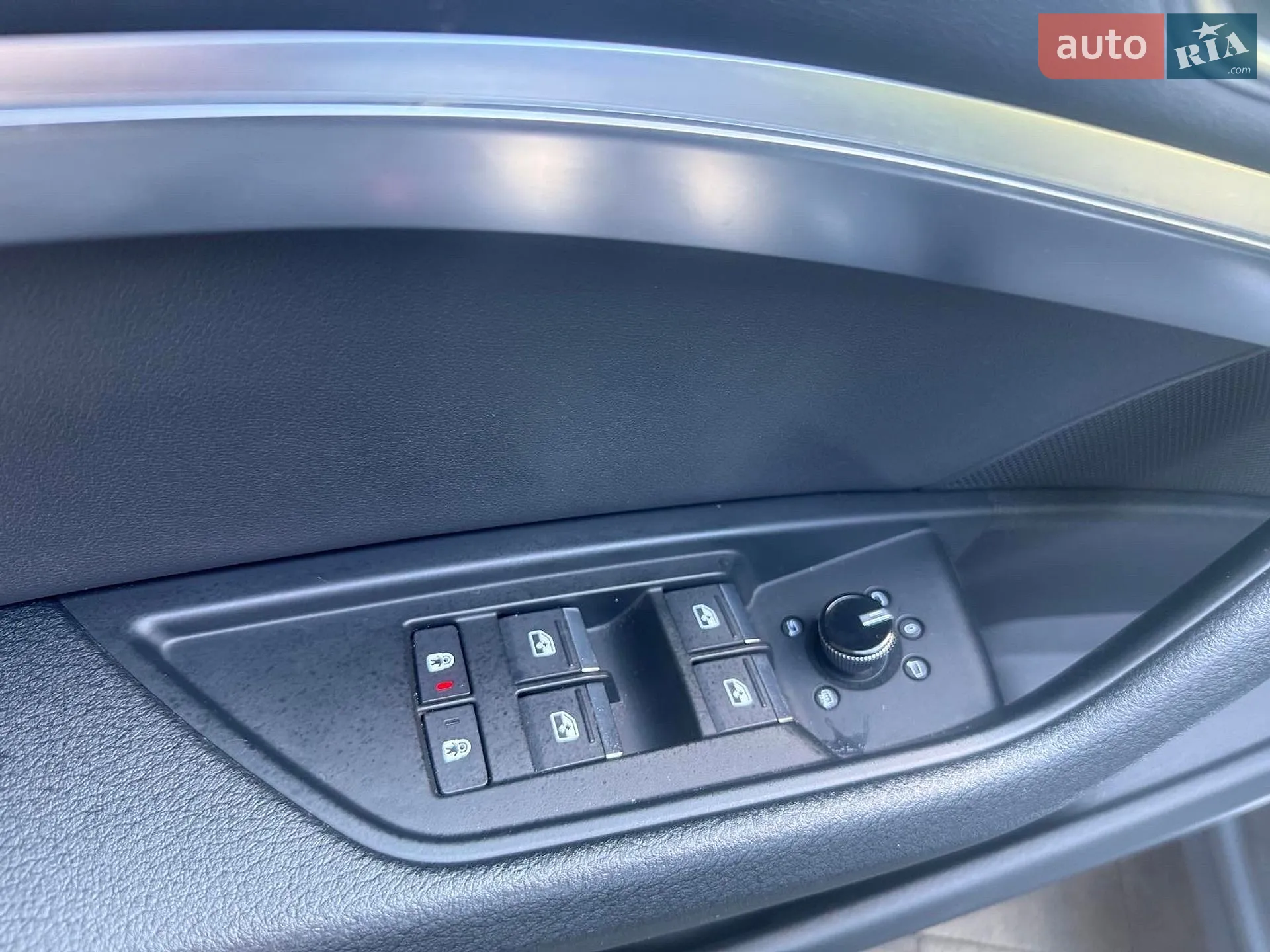 2020 Audi e-tron - мініатюра 17