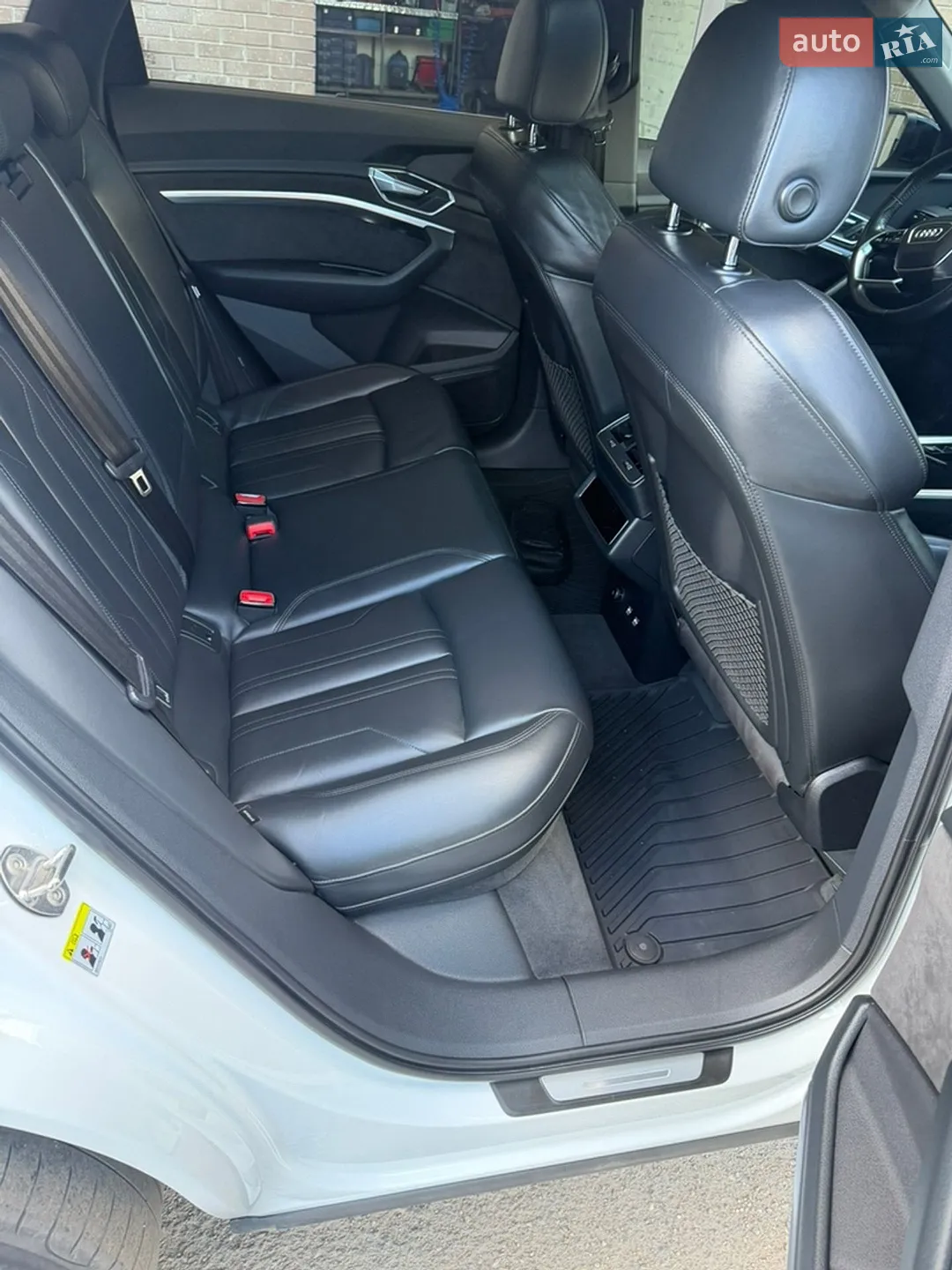 2019 Audi e-tron - мініатюра 17