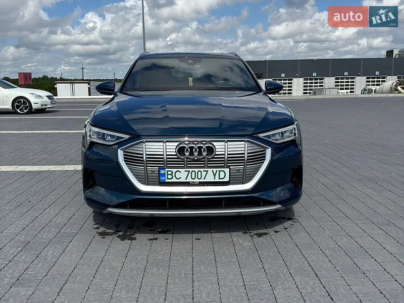 Audi e-tron 2019 VIN WAUZZZGE0KB017968 фото оголошення 33 з 52